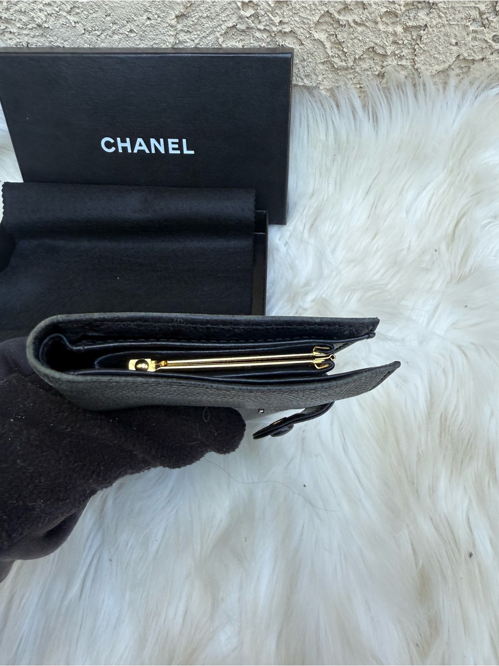 CHANEL Black Caviar Leather long Wallet with Embossed CC/ gift box - Picture 3 of 13